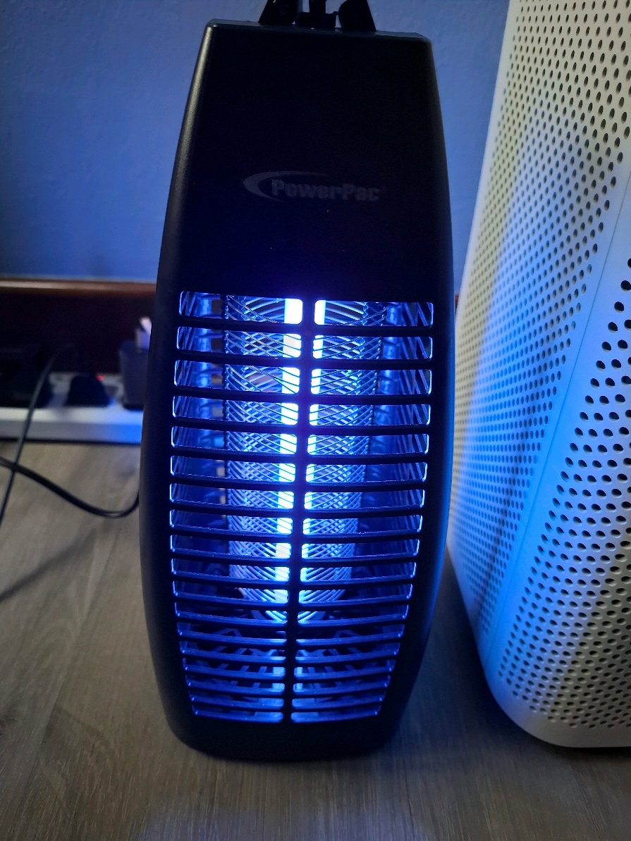 #powerpac #mosquitoes #mosquitoeslamp 