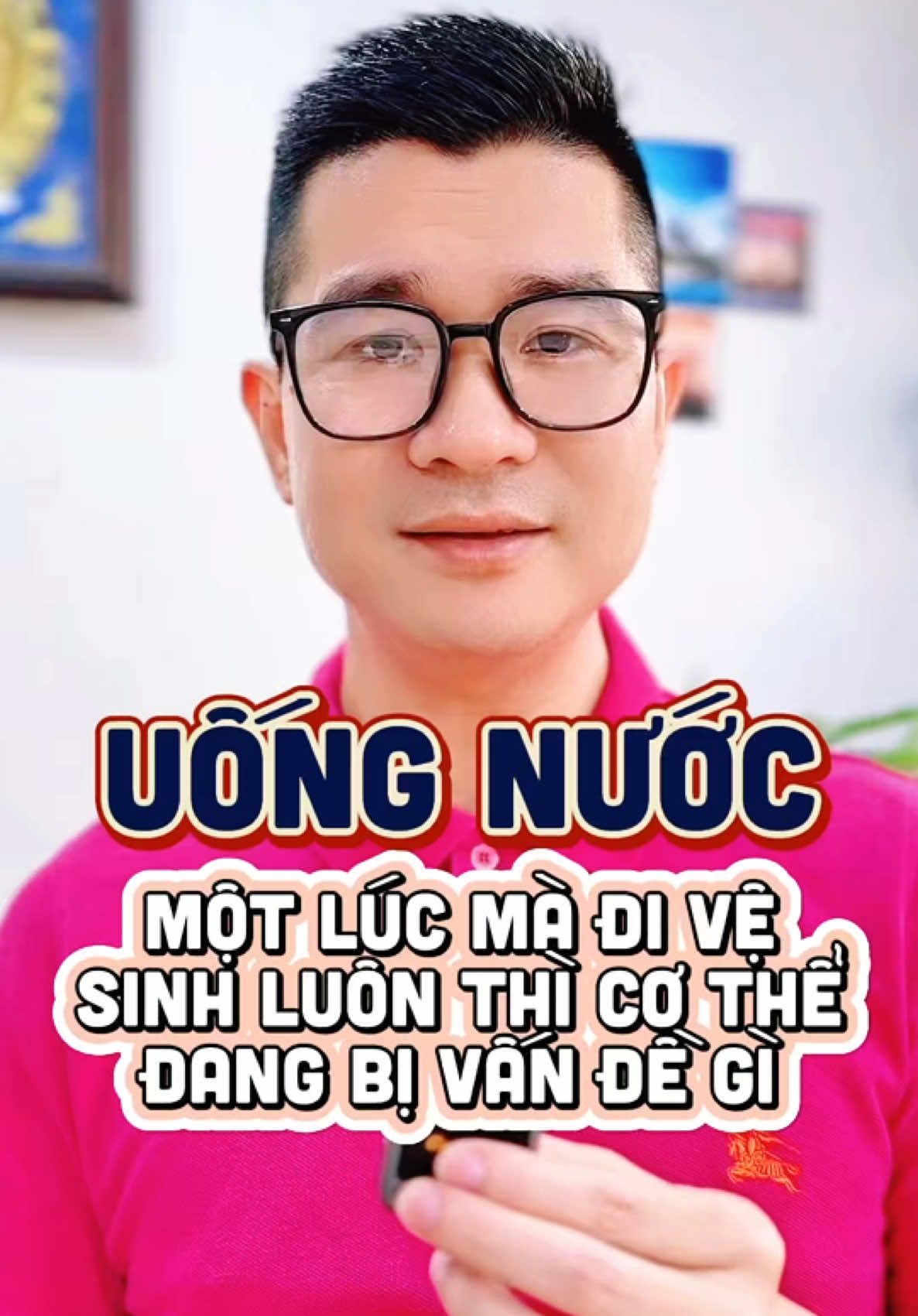 Uống nước mà đi tiểu ngay có bị sao không? #khôngănsáng #đốtmỡtựnhiên #tụtmỡbụng #TikTokLIVE 