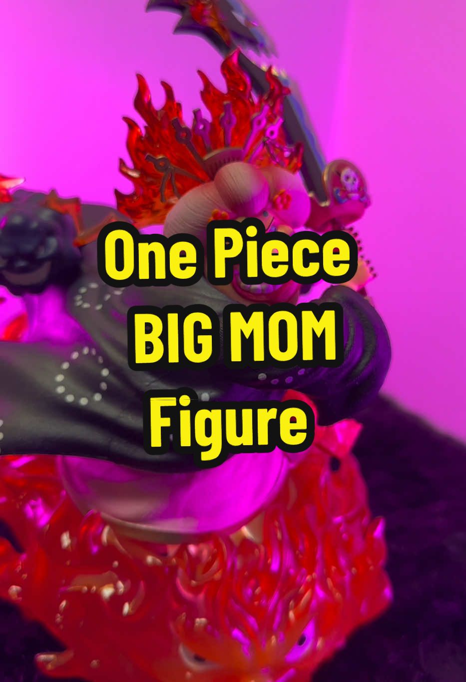 BIG MOM Pirates One piece Figure with lights 😊❤️#onepiecebigmom #bigmomonepiecefigure #bigmomanime #bigmompirates #Bigmom #affordable #tiktokfinds #vitovitzzfinds 