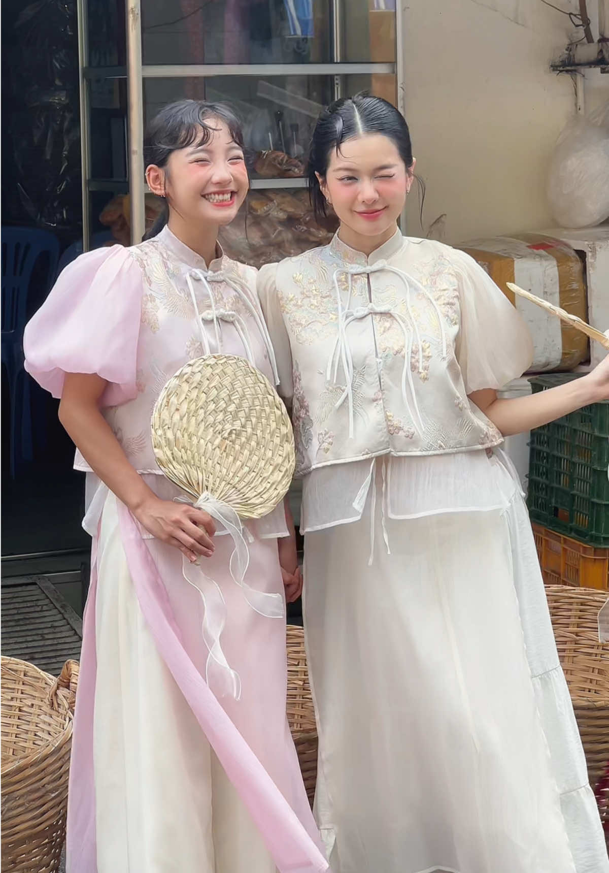 Em áo dài Cát An có thiết kế Big Size, cả nhà iu đã biết chưa? 😚✨ #remmus #remmusvatet #tet2025 #aodaivietnam #VietNamtraditionalcostume 