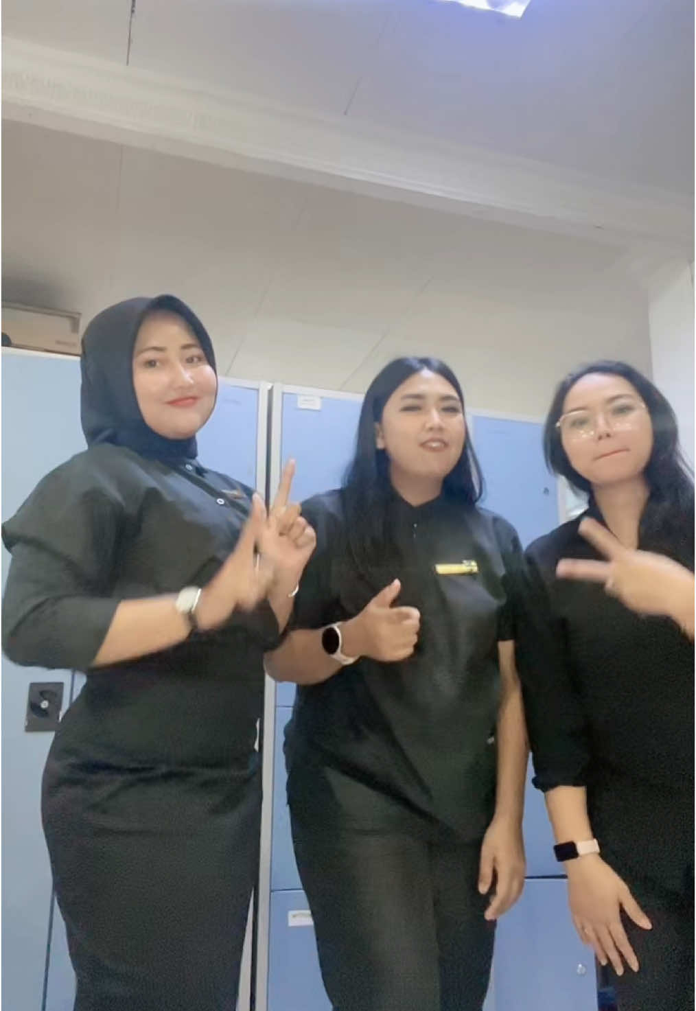 with kakak senior🖤 @bethaamitasari @Brikay shope  #fypシ #fyppppppppppppppppppppppp #masukberanda #masukberandafyp #4upageシ #perawat #perawatcantik💉💊 #perawatindonesia #bidancantik #bidan #bidanindonesia #hallodek👮‍♀️ #purwokerto #purwokertoviral #purwokertokeren #purwokerto24jam #purwokertodrone #purwokertohits #purwokertohitz #purwokertoninggalcerito 