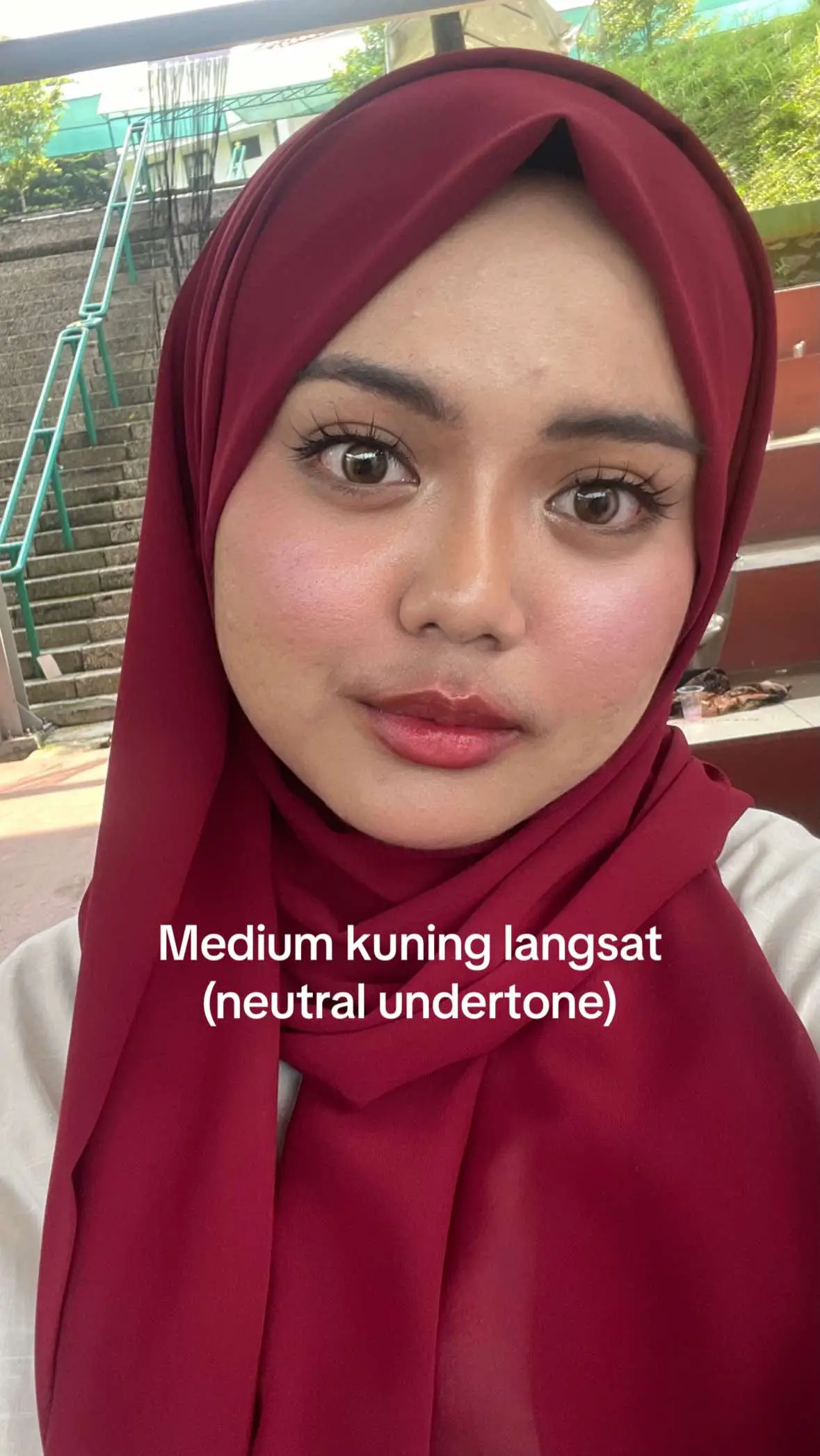 yang gaada keterangannya berarti shade nya oke di akuu😇🫰🏽😻 #shadesmakeup #makeup #cushion #shade #kuninglangsatmedium #skintint #foundation #makeover #hudabeauty #g2g #guele 