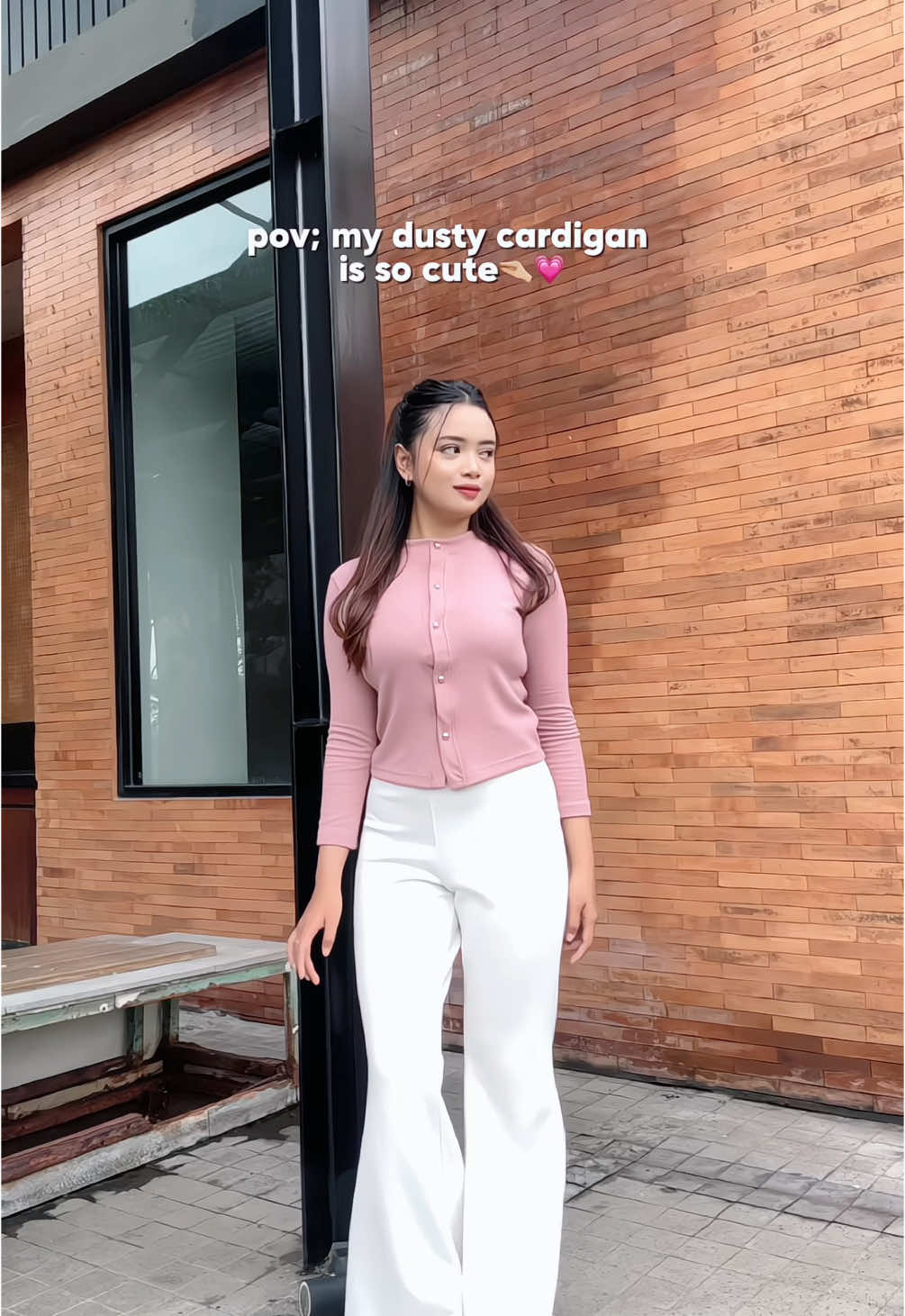 SUPERR CUTE BGT WARNA DUSTYNYA! CUSSS JOIN LIVEEE😍🤏🏼💗✨⚡️ #PromoGuncang1212 #WIBGajian #BeliLokal #trendyoutfits #outfitinspo #aijo #newcollection #limitedstock 