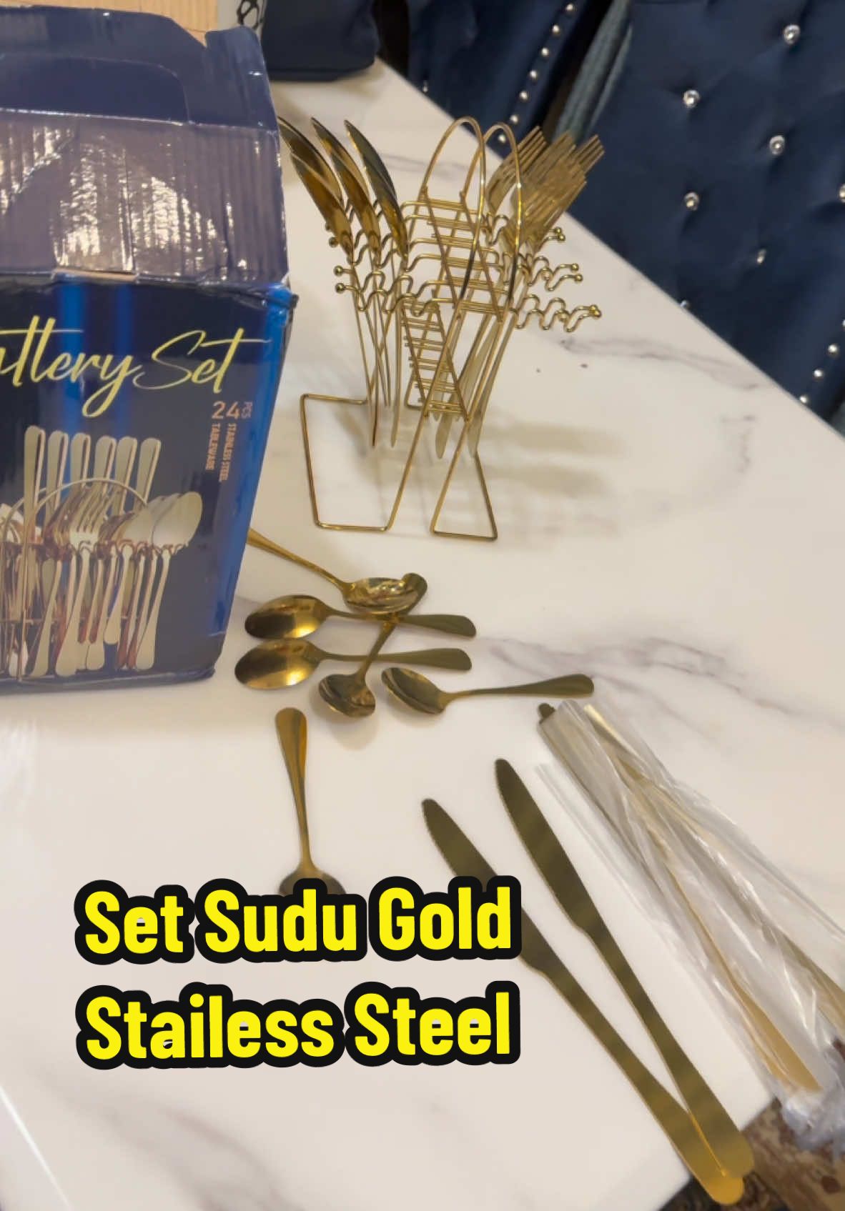 24pcs Rose Gold & Gold Stainless Steel Gift Box Tableware Set Nordic Style Tableware Set Knife Spoon Fork Stainless Steel Tableware Kitchenware#stainlesssteel #gold #tableware #setsudumurah #sudugarfu #fyp#CapCut 