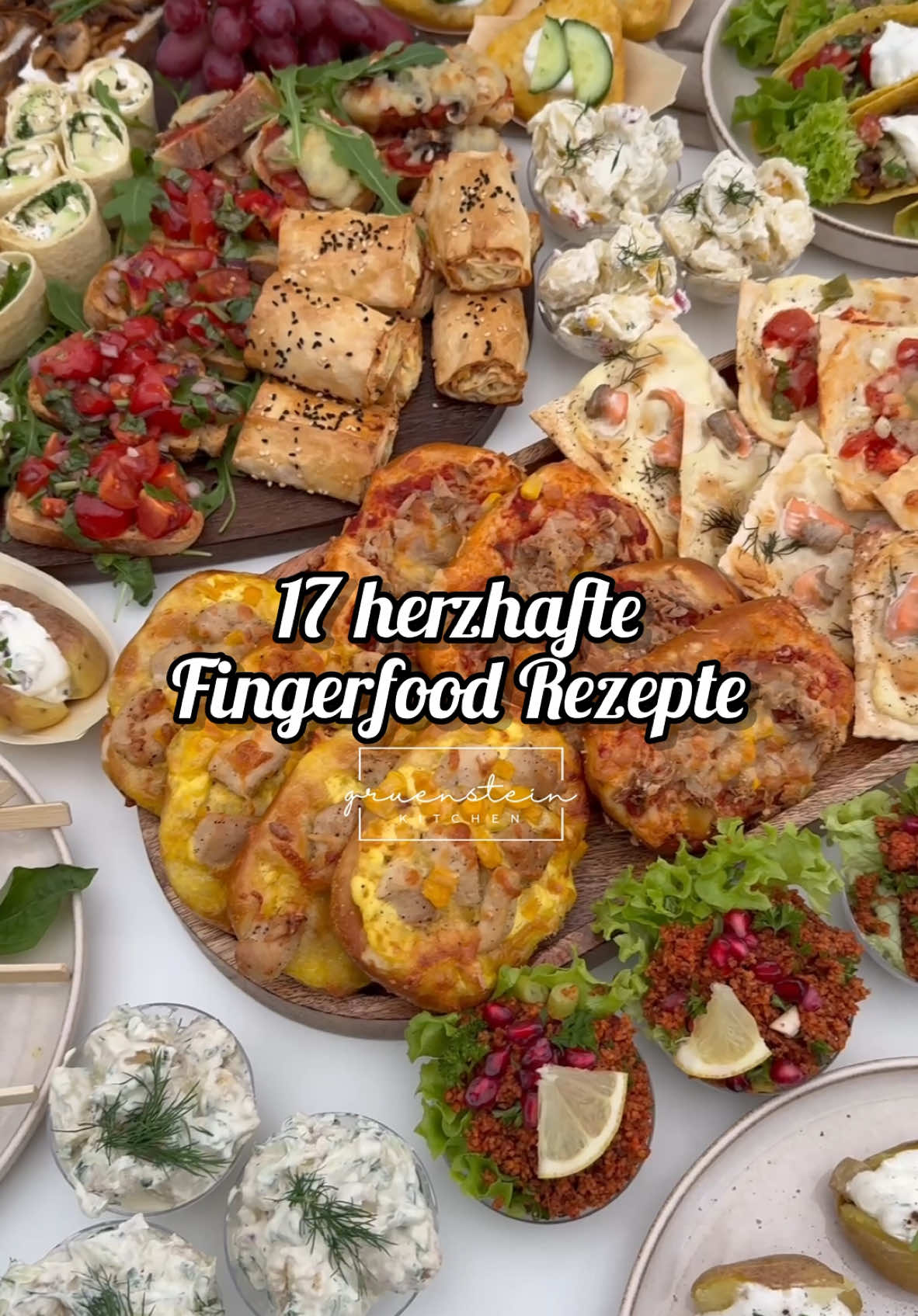 17 herzhafte Fingerfood Rezepte 👉🏻Info: ich habe von vielen Rezepten weniger zubereitet, da ich euch soviele Varianten wie möglich zeigen wollte. Die Rezepte könnt ihr auch halbieren oder auch verdoppeln 🫶🏻  Die Angegebenen Mengen reichen komplett für ca. 18-20 Personen aus!   Spaß beim Nachmachen - würde mich auf eure Kommentare und Support sehr freuen♥️♥️ All diese Sache habe ich in 4 Stunden zubereitet💕 Tipp: Die Fingerfood Rezepte, die man gerne warm servieren möchte, kann man auf Teller oder Platten anrichten und im Backofen bei 60°C warmhalten.   4 Salate: •Gnocchi-Gurkensalat  •Coleslaw Salat •Kisir / Bulgursalat mit Granatapfelkernen •Cremiger Nudelsalat 👉🏻Diese 4 Rezepte poste ich am Abend als separates Tiktok Video  Tomate-Mozzarellaspieße 👇🏻 Zutaten 250 g Minitomaten 2 Pck. Mini-Mozzarella (250 g) 2 EL Olivenöl 1 TL Italienische Kräuter oder ital. Salatkräuter Holzspieße   👉🏻Alle Zutaten vermischen, in Holzspieße aufspießen. 👉🏻Ich habe aus dieser Menge 10 Spieße rausbekommen, wer kleine Spieße verwendet, bekommt ca. das doppelte raus!   Mini-Backkartoffeln mit Kräuterquark 👇🏻 Zutaten 1 kg Drillinge (Kartoffeln)   👉🏻Kartoffeln im Airfryer oder im Backofen O-/U bei ca. 180-200 Grad ca. 20-25 Minuten backen.   ❤️Kräuterquark: 250 g Speise oder Magerquark 200 g griechischer Joghurt (10% Fettanteil) ½ Zwiebel (klein gehackt) Spritzer Zitronensaft 1 Handvoll Petersilie (klein gehackt) 1 Handvoll Schnittlauch (klein gehackt) 1 Handvoll Dill (Optional, klein gehackt) Salz, Pfeffer   👉🏻Alles vermischen, die Kartoffeln einmal einschneiden, Kräuterquark darüber verteilen, Ich habe die sie in Fingerfood Schiffchen serviert!   Kartoffelrösti mit Kräuterquark Genau dasselbe Rezept wie bei den Backkartoffeln, die Rösti`s werden nach Packungsanleitung ausgebacken, dann mit Kräuterquark und auf Wunsch Gurken garnieren.     Tacos mit Hackfleisch 👇🏻Zutaten 12 Taco Shells Salatblätter   ❤️Hackfleischbelag: 3 EL Öl 1 Zwiebel (klein gehackt) 500 g Hackfleisch 1 TL Paprikaflocken 1 TL Paprikapulver Edelsüß 1 Dose Kidneybohnen, optional (Abtropfgewicht 250 g) 1 kleine Dose Mais (Abtropfgeweicht 140 g)   👉🏻Zwiebeln in Öl in einer Pfanne glasig anbraten, Hackfleisch zufügen gut mitbraten, dann die restlichen Zutaten hinzufügen.   ❤️Guacamole: 1-2 reife Avocado (zermatschen) 3 EL Olivenöl Saft einer halben Zitrone Salz, Pfeffer 1 mittelgroße Tomate (klein gewürfelt) 1 Zwiebel (klein gewürfelt)   ❤️Sour Cream: 200 g Crème Fraîche 2 EL Joghurt 2 EL Mayonnaise ½ rote Zwiebel (kleingehackt) 1 Handvoll Schnittlauch 1 Handvoll Petersilie 1 Handvoll Dill 1 Pr. Zucker 1 TL Salz ½ TL Pfeffer   👉🏻Nach der Reihenfolge in die Taco Shells hineinfüllen.   Königinpasteten gefüllt mit Thunfischcreme 👇🏻Zutaten 1 Pck. Königin Pasteten (6 Stück)   ❤️Thunfischcreme: 1 Dose Thunfisch 200 g Frischkäse 1 El Mayonnaise oder Remoulade Salz, Pfeffer Etwas Petersilie   👉🏻Alle Zutaten vermischen, in einen Spritzbeutel füllen und die Pasteten befallen, mit Petersilie garnieren.     Börekstangen mit Käse 👇🏻Zutaten Päckchen Baklavateigblätter (ca. 250 g / 10 Blätter)   ❤️Soße: 1 Ei 100 ml Öl 100 ml Sprudelwasser oder Milch   ❤️Käsefüllung: 250 g Fetakäse (zerbröselt) 1 Handvoll gehackte Petersilie (optional)    ❤️Außerdem: Schwarzkümmel und Sesam    👉🏻1Yufkablatt auf eine Arbeitsplatte legen, mit der Soße gut bestreichen, ein weiteres Yufkablatt darüberlegen, erneut mit der Soße bestreichen. Von der Füllung darüber verteilen oder, eng zu einer Rolle rollen, die Rolle in ca. 4-5 Stücke einteilen. Vorgang weitere 4 male wiederholen.   Auf ein mit Backpapier ausgelegtes Backblech legen, mit der restlichen Soße bestreichen, Schwarzkümmel und Sesam darüberstreuen und im  vorgeheizten Backofen bei 200°C Ober-/Unterhitze ca. 20-25 Minuten goldbraun backen. Weter in den kommentaren👇🏻  #TikTkFood #fingerfood #buffet #silvester #snacks #catering #rezepte #viral #fyp 