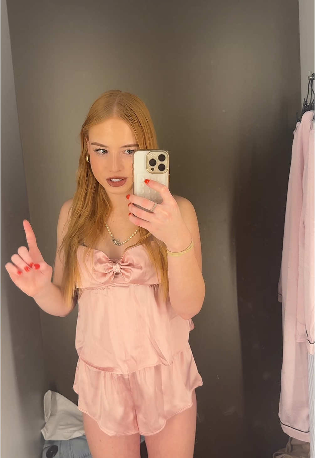 wer findet das letzte auch am besten?🥰 #fy #fyp #foryoupage #ginger #austria #girlssupportgirls #fypシ #viral #fürdich #foryou #newyorker #shopping