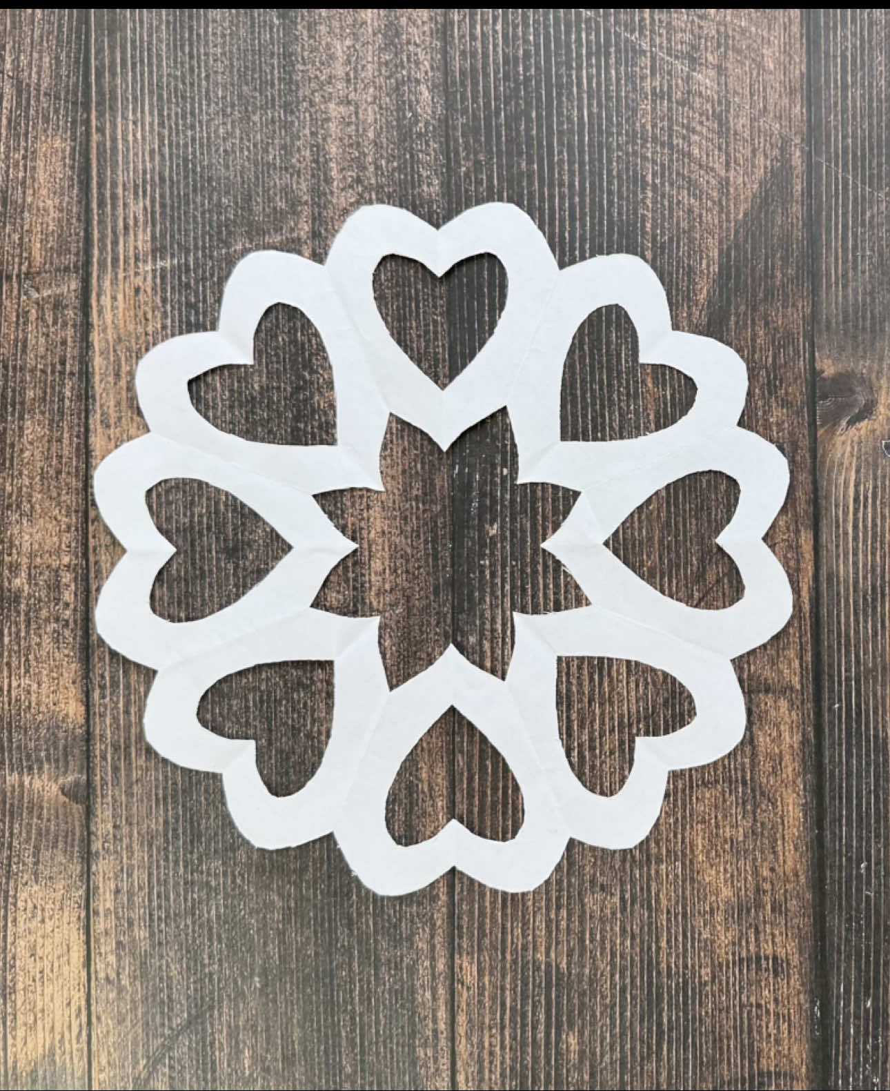 Beautifull heart paper Snowflake❄️❤️ #DIY #christmas #howtomake #craft #snowflakes #papersnowflakes #heart #valentine