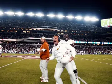 it's game day baby!!!!! 🤘 #texas #texascheck #texasfootball #texaslonghorns #texaslonghornsfootball #longhorns #longhornsfootball #ut #utfootball #longhornnation #hookem #hookemhorns #hookemhorns🤘 #hookemhorns🤘🏽🧡 #bevo #longhornnation 