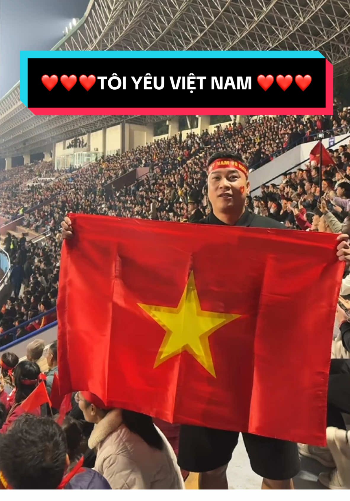 Lâu lắm mới đi xem đội tuyển Việt Nam và vui như thế này. #asiancup2024 #affcup2024  #vtmgr #tuantudo #quannhautudo #doituyenvietnam 