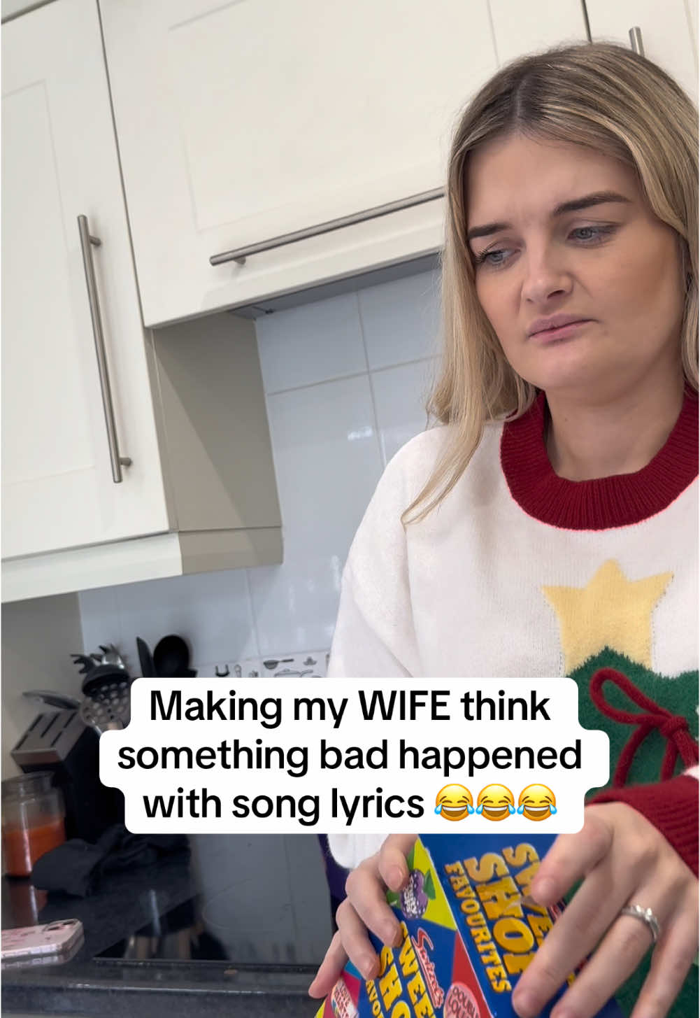 She wasnt impressed 😂 #wife #prank #couplecomedy 