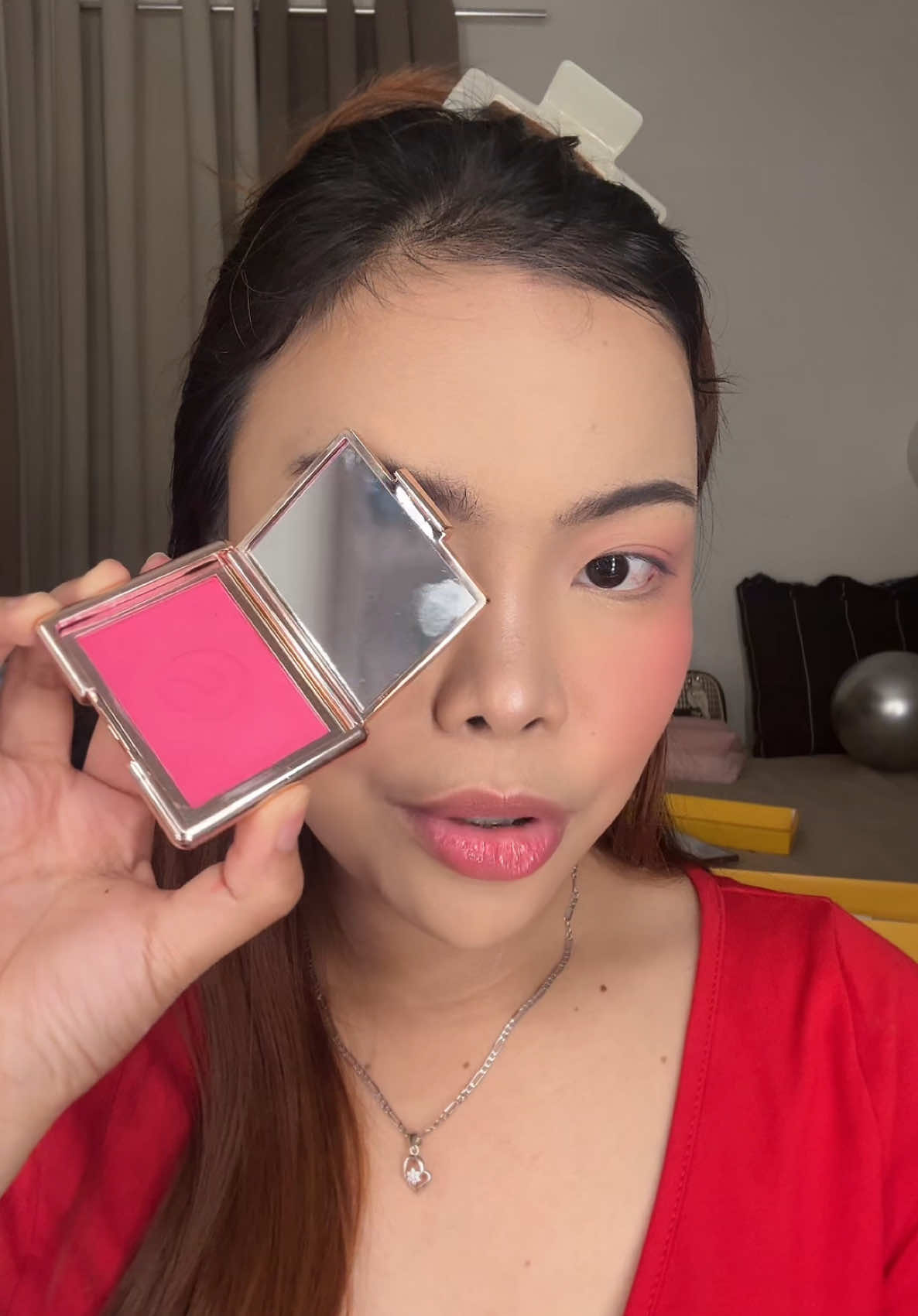 ganito dapat ang ginagawa pag wala ka na oras mag ayos teh #blushhack #quickmakeup #pinkblush 