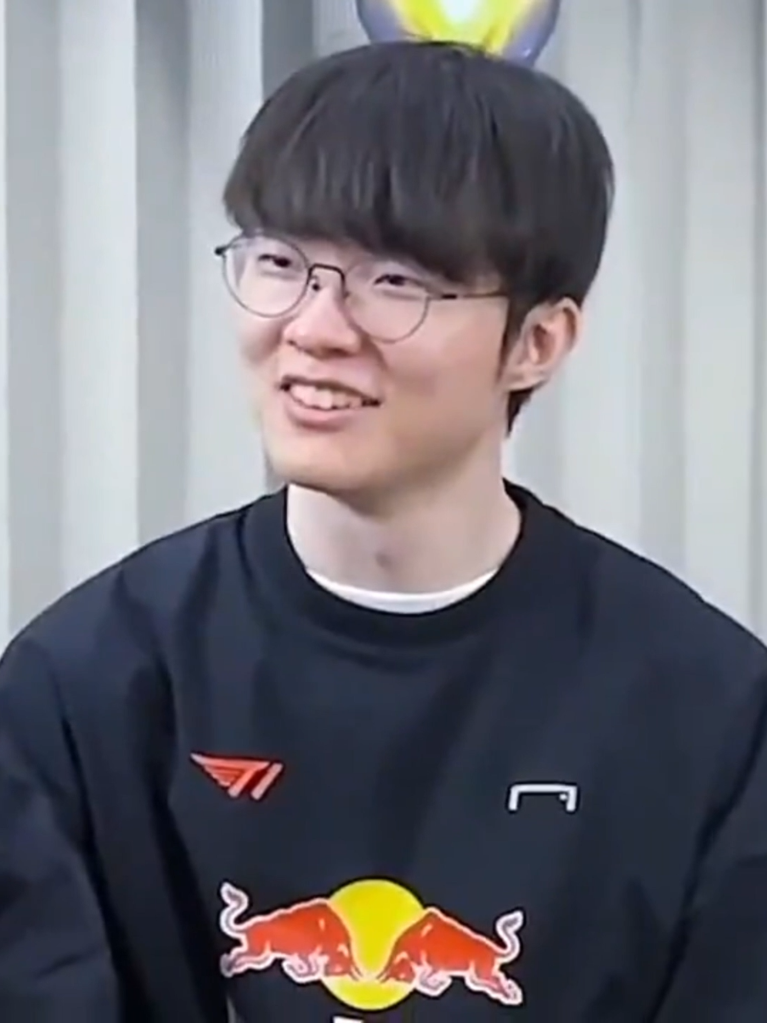 Coi được 30 phút rồi chưa thấy dễ thương ở đâu cả 😾 #faker #leesanghyeok #t1 #t1win