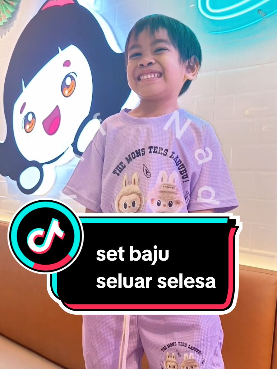 Replying to @shafiqezahari 🎉 Jom Dapatkan Set Baju & Seluar Pendek Anak (Labubu) Sekarang! 🎉 👕 Design Comel & Selesa 🌟 Material berkualiti tinggi, lembut & sesuai untuk kulit anak anda! 🎨 Pelbagai pilihan warna & corak menarik! 💥 PROMOSI TERHAD 💥 📦 Harga Mampu Milik Beli sekarang untuk hadiahkan si kecil pakaian yang selesa & bergaya! 📌 Klik beg kuning untuk order sebelum stok habis! 🔥 Jangan Lepaskan Peluang Ini! Beli Sekarang! 🔥 #OOTDBudak #LabubuKidsWear #PromosiTikTok #BajuComelAnak #kids #kidswear #shirtandpants #setbajuanak #kidsclothing 