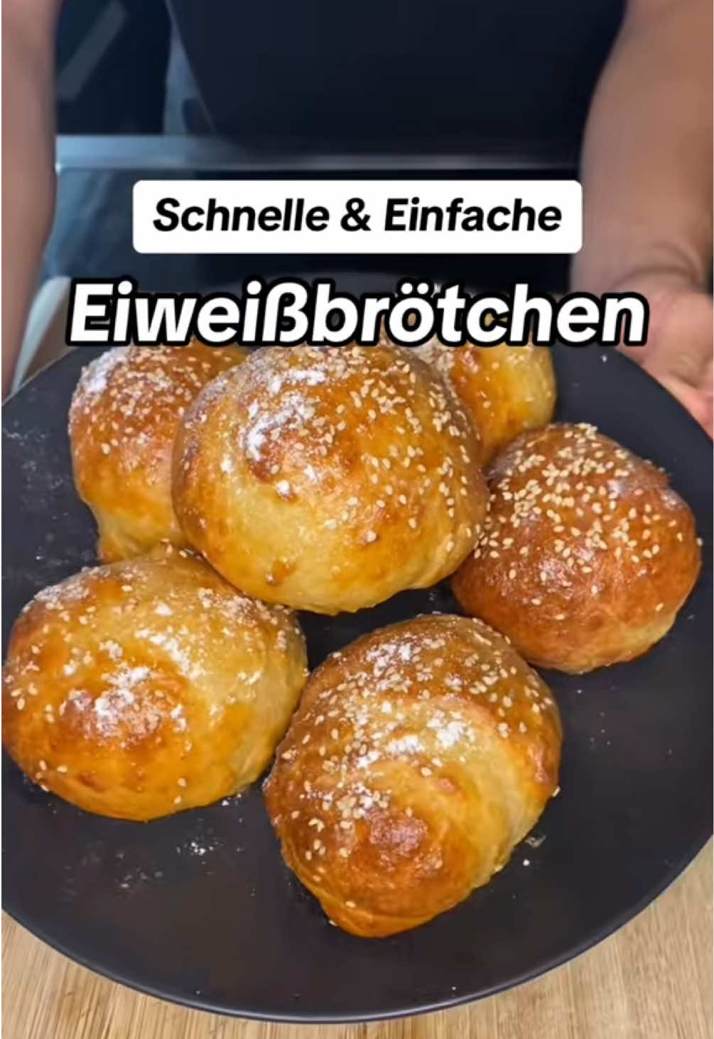 Fettarme Eiweißbrötchen aus nur 4 Zutaten 🥯🔥 Perfekt für die Diät & den Muskelaufbau ✅ #eiweißbrötchen #eiweißbrot #schnellerezepte #abnehmen #burger 