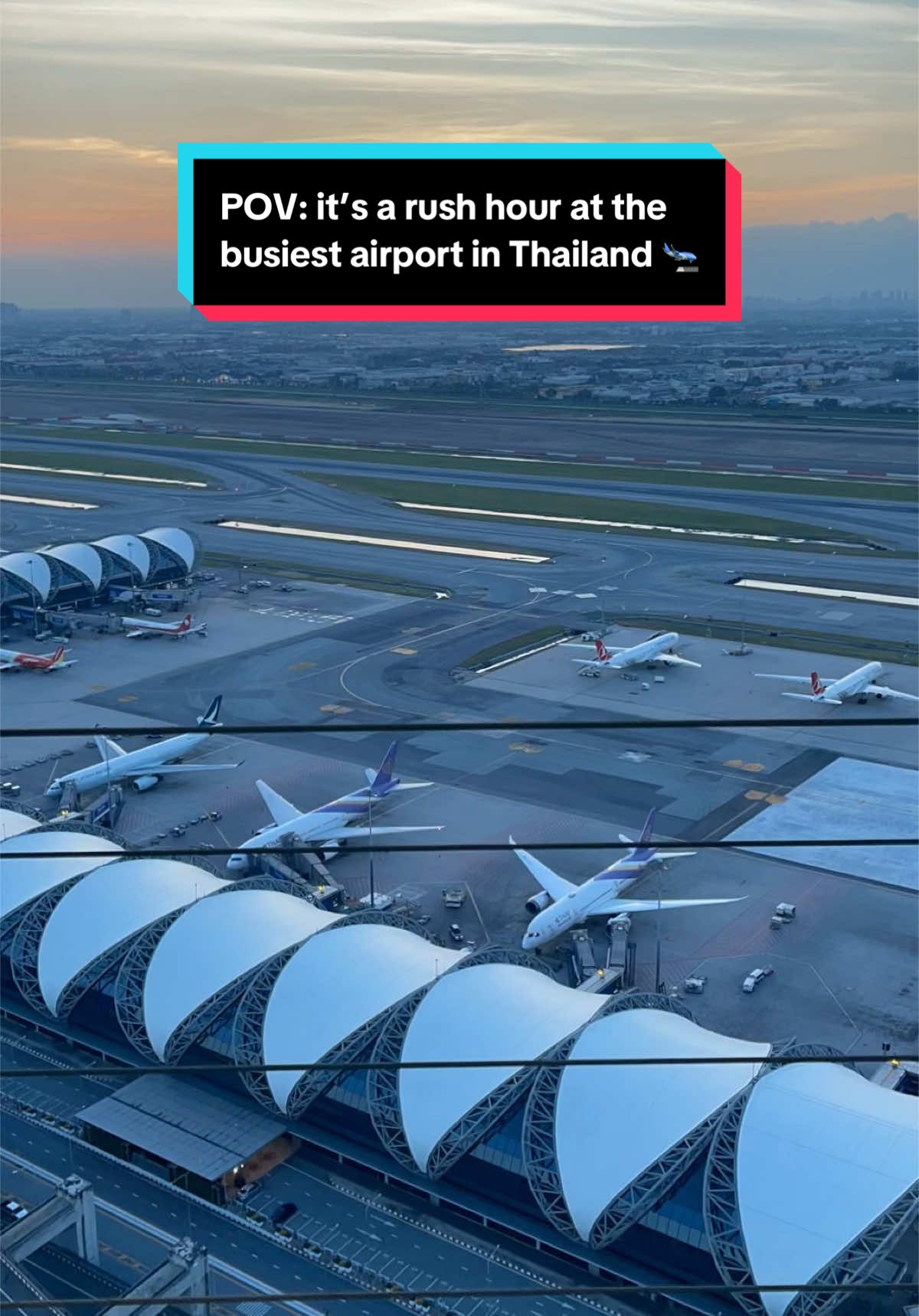 never a dry gate here at BKK. ✈️ shoutout to all airport workers who operate around the clock to ensure smooth and timely journey 🦾🕹️  #fyp #foryoupage #aviation #avgeek #airport #airplane #planespotting #travel #airtrafficcontrol #timelapse #bangkok #tiktokTH #tiktokuni 