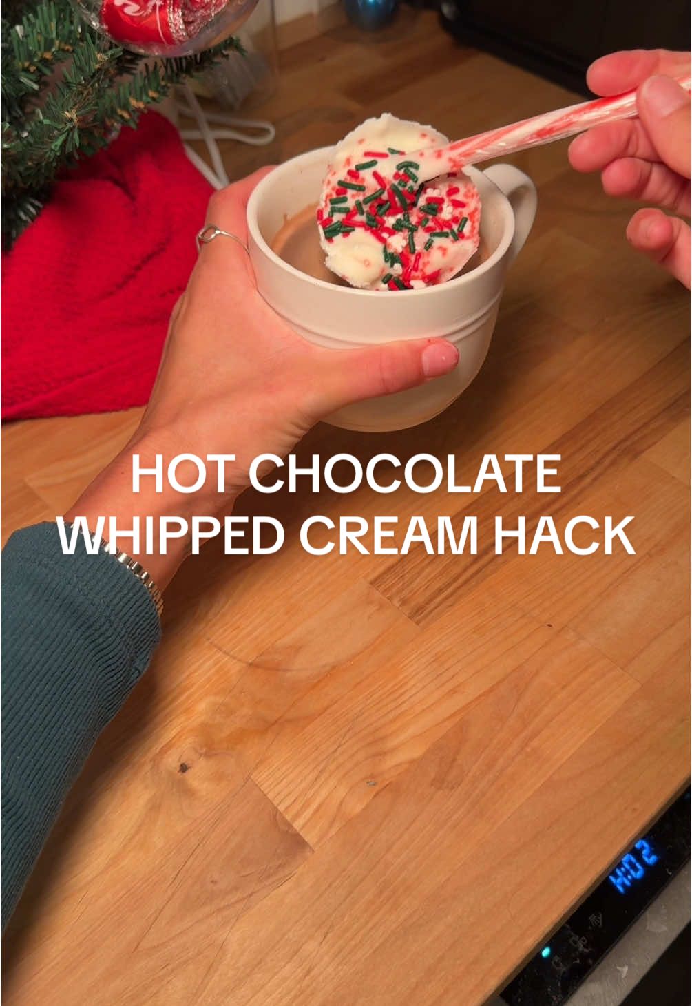 Your kids will love this hot chocolate tradition! Whipped cream mom hack. #hotchocolate #wippedcream #hack #holidays #MomsofTikTok #momtips #momlife #LifeHack #christmas #holidayseason 