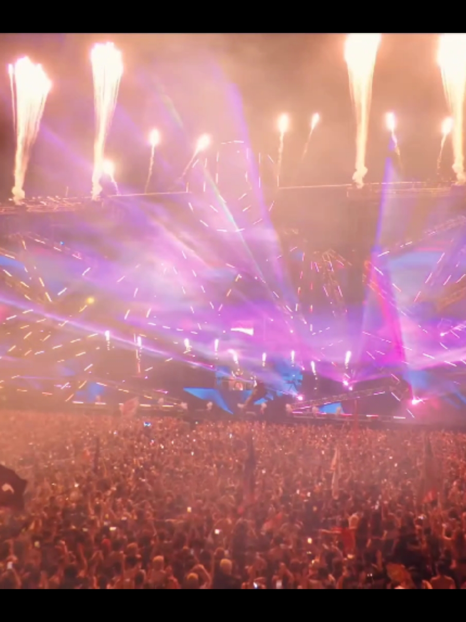 In The Name Of Love  Martin Garrix at Ultra Miami 2024.  @Martin Garrix  #ultra #martingarrix #beberexha #fyp 