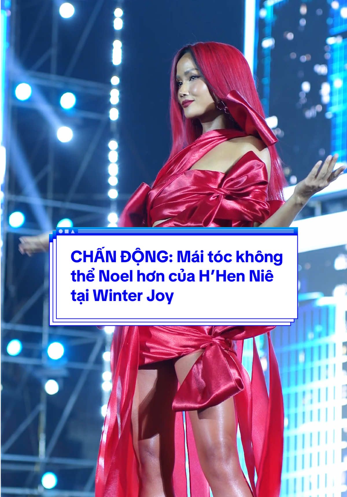 CHẤN ĐỘNG: Mái tóc không thể Noel hơn của H’hen Niê tại Winter Joy #dmcbydomanhcuong #dmcchannel #dmc #WinterJoy #Runway #hhennieoffcical 