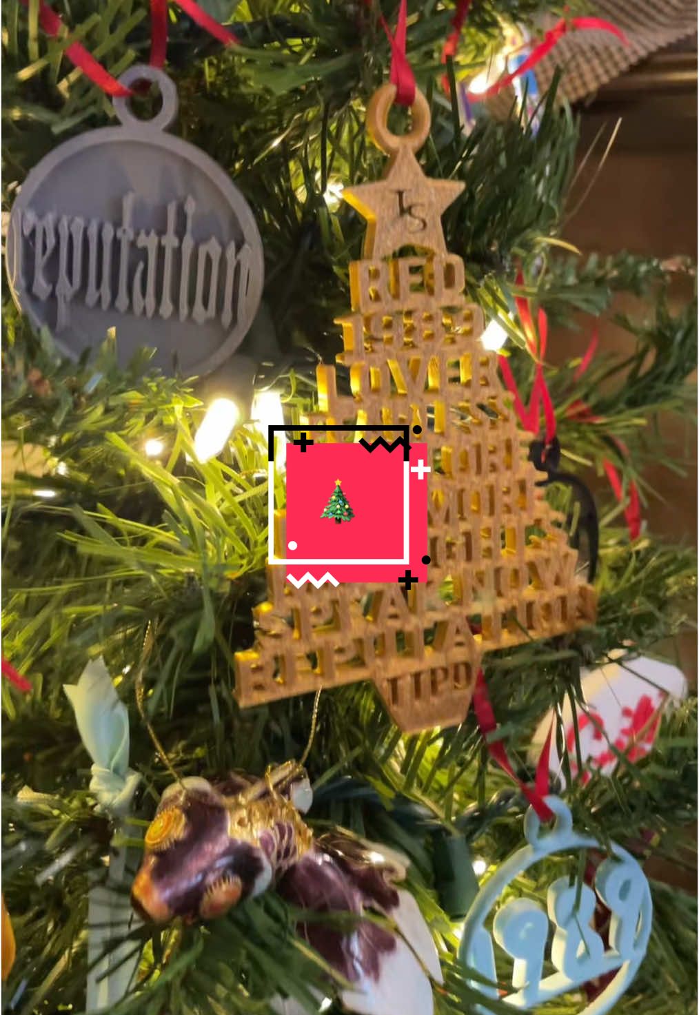 #Christmas2024 my swiftmas tree #swiftmas #swiftie #swifttok #christmastreefarm #taylorswift #eras #ornaments #christmastree 