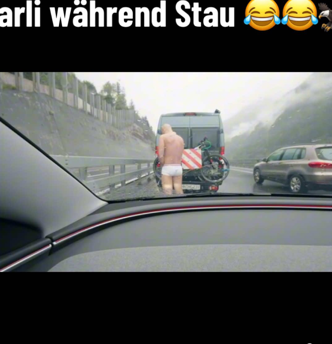 Marli während Stau nach Milano😂@marli #twitch #marli 