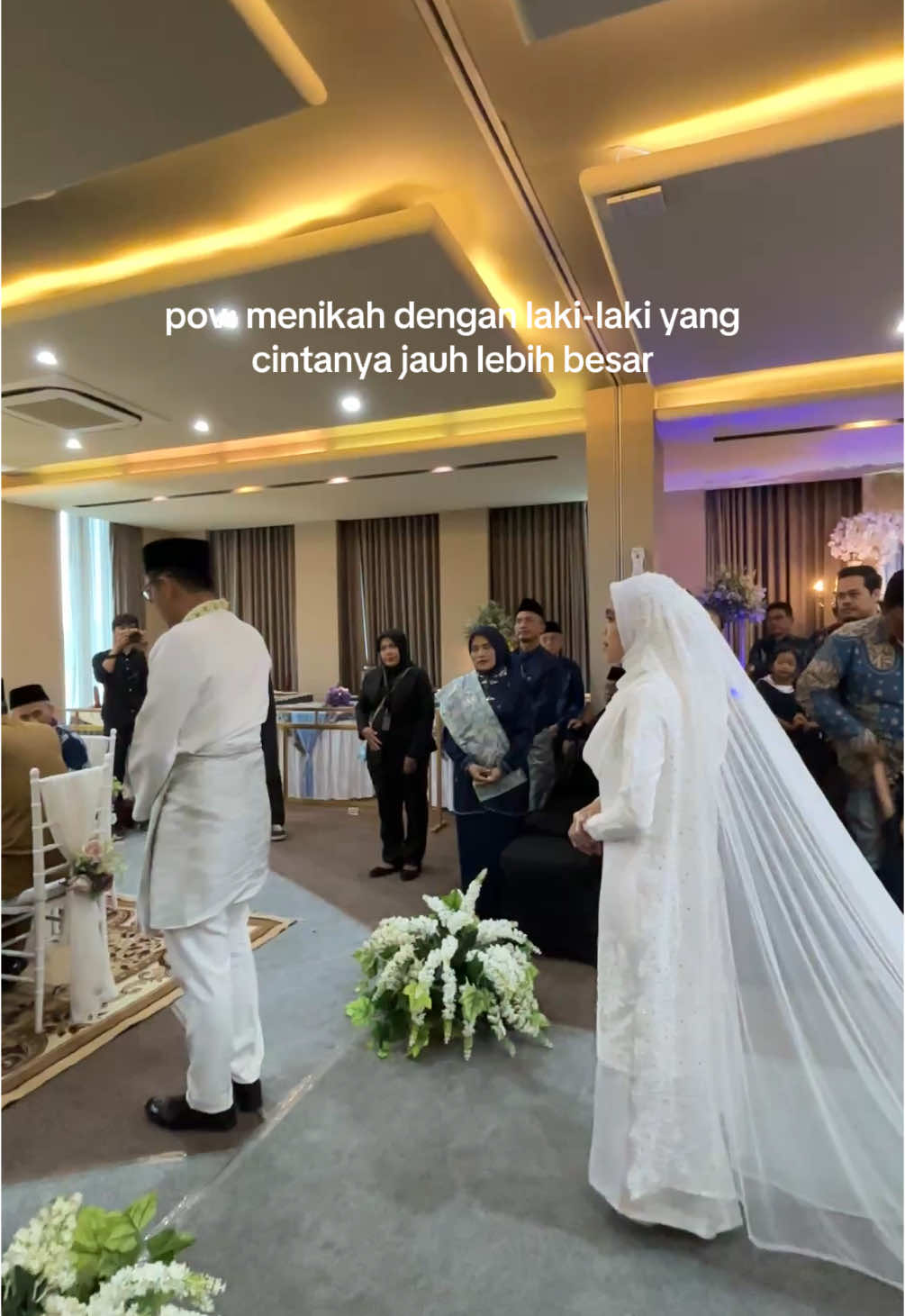 😔🫵🏻🫶🏻 manifestasi ketemu lelaki yg cinta nya jauh lebih besar