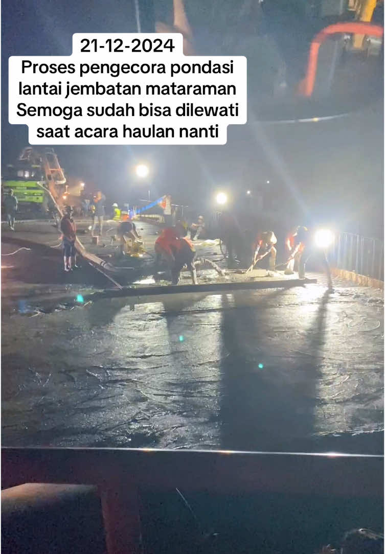 21-12-2024 Proses pengecora pondasi lantai jembatan mataraman  Semoga sudah bisa dilewati saat acara haulan nanti #jembatanviral #mataraman #jembatanmataraman #viraltiktok #fyp #kabbanjar   #CapCut 