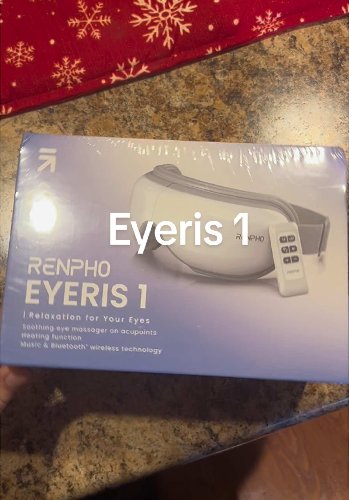 Unbox my newest tiktok shop find Renpho Eyeris 1.  Relaxation for your Eyes!  #renpho #eyemassager #relaxation #eyecare 