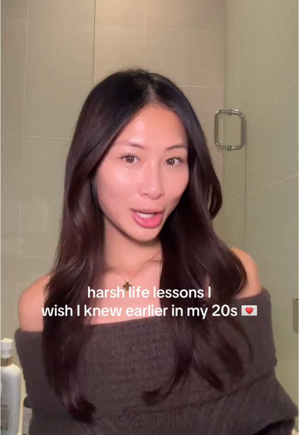 harsh life advice and lessons i wish i knew earlier in my 20s 💌 so my 闺蜜 dont have to learn them the hard way #adviceforgirls #thingsiwishiknew #bigsisteradvice #lifelessons @YSL Beauty @Armani beauty @IT Cosmetics 