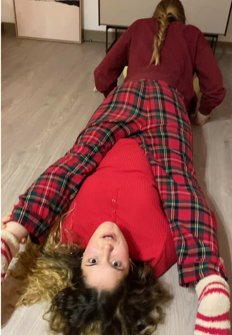 have you ever try….. #sabrina #sabrinacarpenter #juno #junoposition #chiaraot #chiaraoliver #kikiot #ot #christmas #navidad #ot2023 