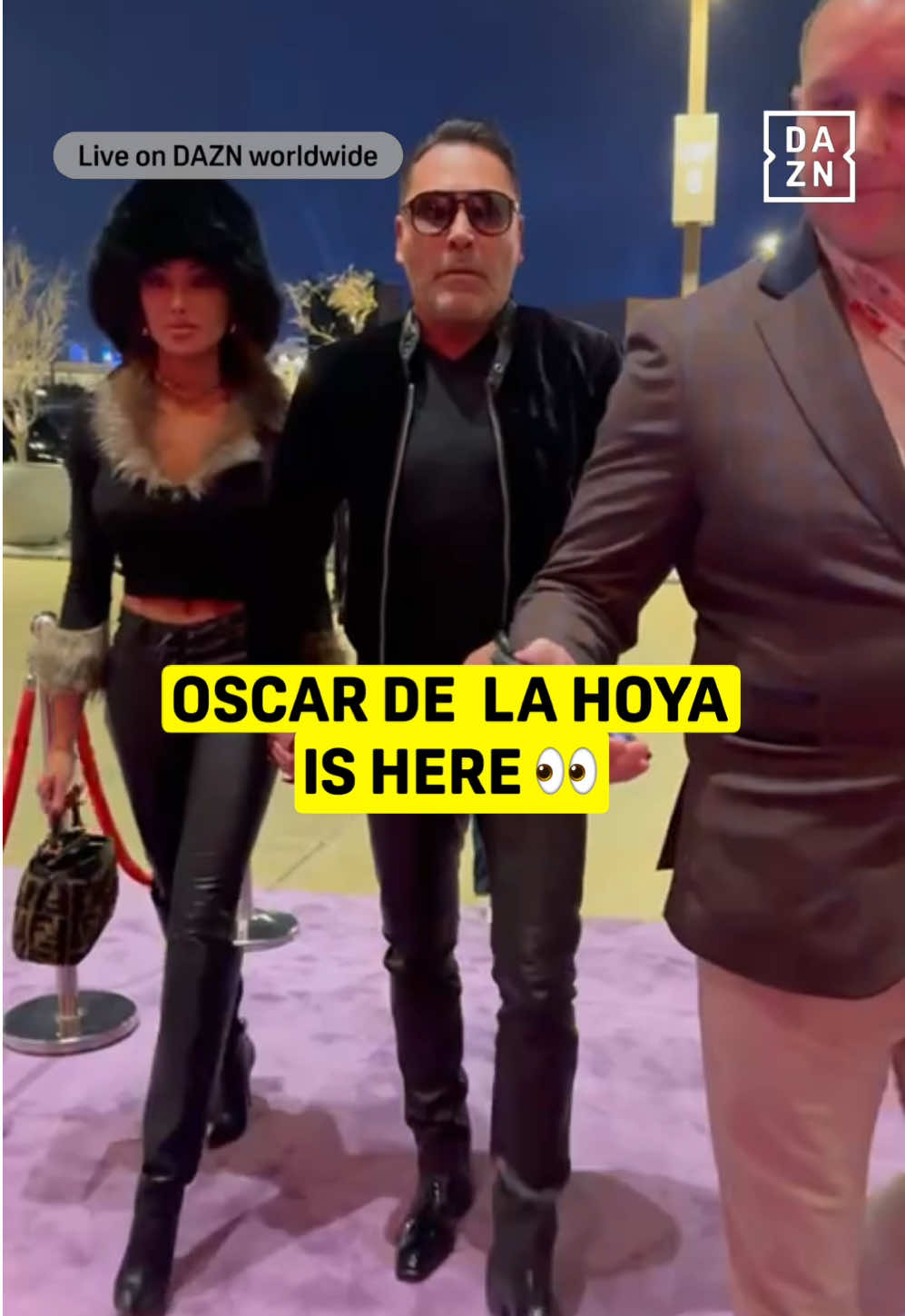 Oscar De La Hoya is here 👋 #Usyk2Fury | #RiyadhSeason Live NOW on DAZN: Click link in bio to buy | @تركي آل الشيخ 