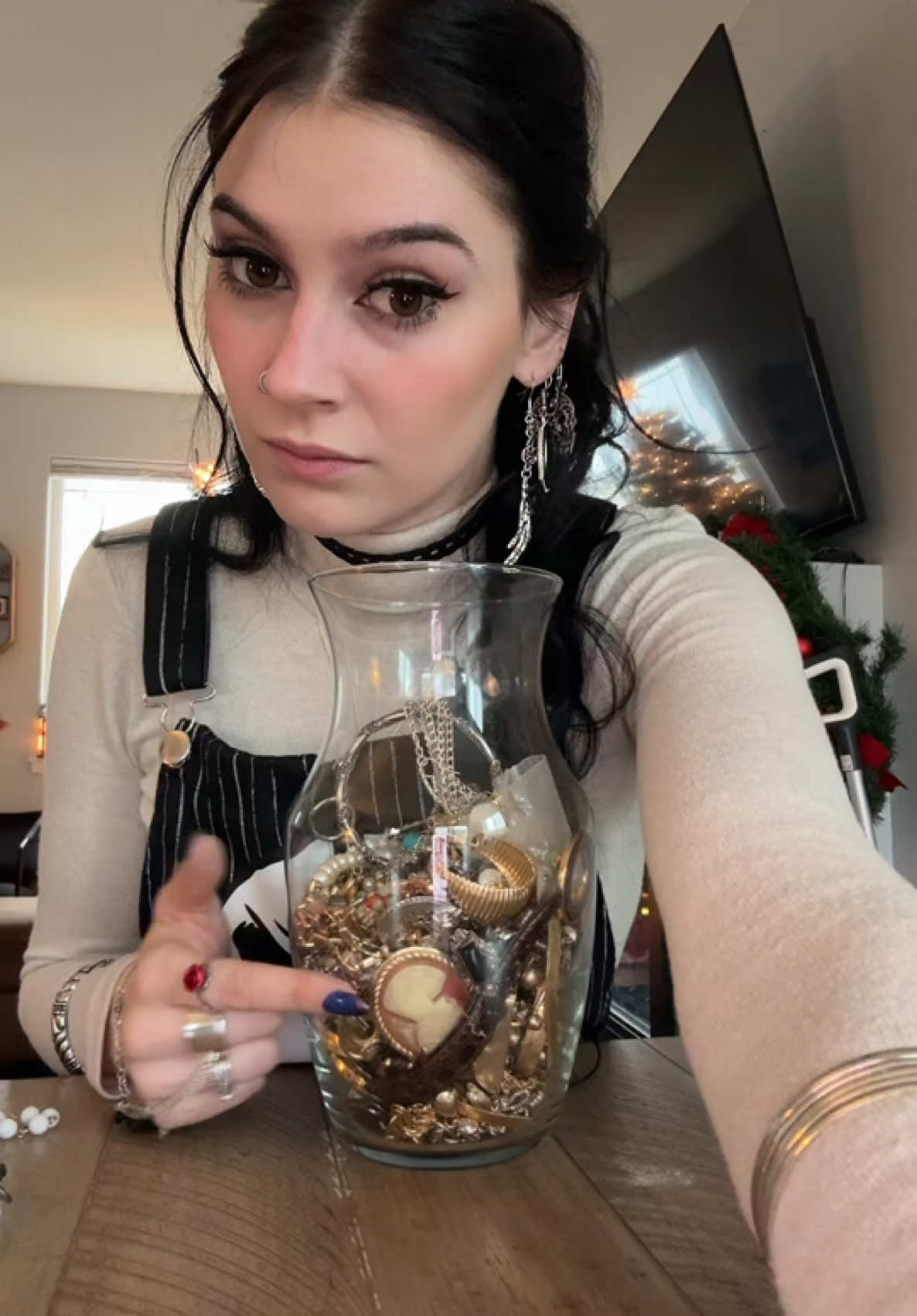 ANOTHER PERFECT JAR I CAN’T 😮😍 pt 2 #mysteryjewlerygirl #trendingvideo #fyp #foryewwww #imjustagirl #nightmarebeforechristmas #jackskellington #jackandsally #unboxingvideo #mystery #jewelry #jar #mysterybox #unboxing @Jenny you make such good jars omg