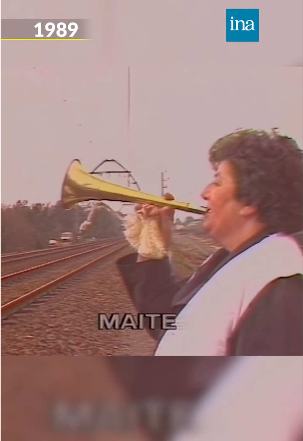 Avant d’animer « La cuisine des Mousquetaires » Maïté travaillait… à la SNCF ! 😮 En 1989, elle évoquait son passé d’annonceuse au bord des voies 🛤️🚄 #maite #cuisinedesmousquetaires #apprendresurtiktok #archives #television #ina 