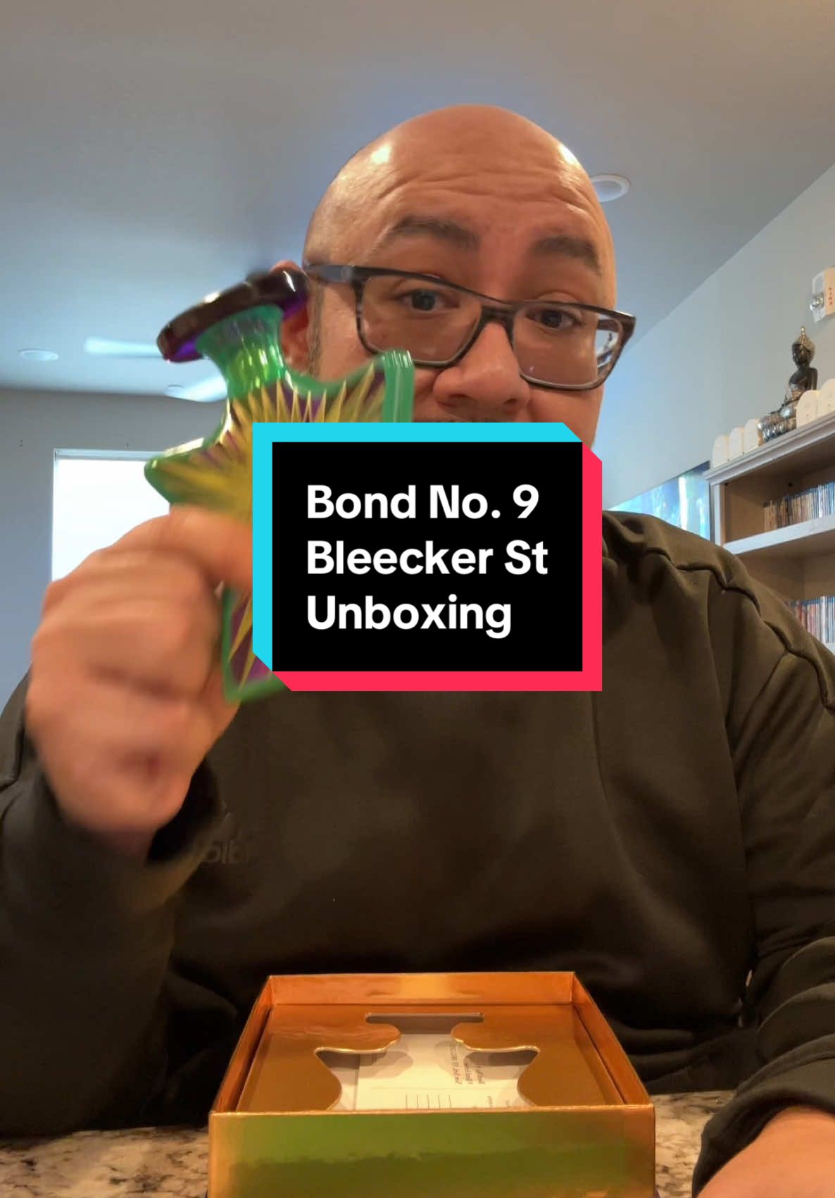 Fragrance Unboxing! Bond No.9 - Bleecker Street .   Bleecker Street was launched in 2005. The nose behind this fragrance is David Apel. Top notes are Violet Leaf, Blueberry, Cassis and Thyme; middle notes are Cedar, Jasmine and Cinnamon; base notes are Oakmoss, Suede, Patchouli, Amber, Vanilla and Caramel. #bleeckerstreet #bondno9 #theboogieboutique #perfume #mryeahoe #parfum @BondNo9 