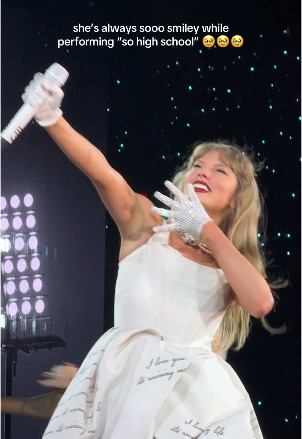 my girl is in loooovvvveeeee <333 !!!! | video by the lovely @caroline #taylorswift #swifttok #fyp #concerts #fangirl #taylorsversion #theerastour #erastour #vancouver #traviskelce #sohighschool #ttpd 