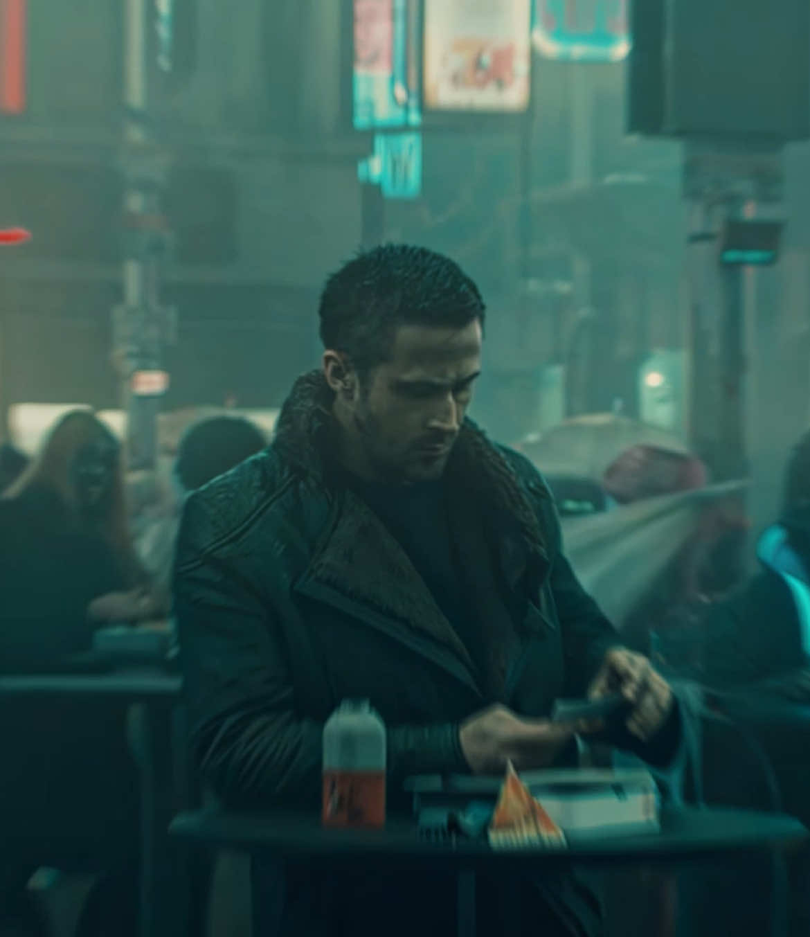 he really loved her #bladerunner2049 #bladerunner2049edit #bladerunner #ryangosling #ryangoslingedit #youlooklonely 