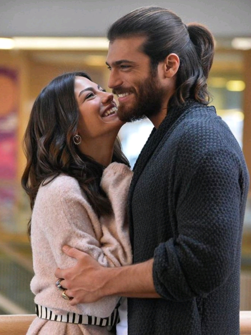 os olhares... OS OLHARES ❤️ #canyaman #canesanem #erkencikus #passaromadrugador #asonhadora #seriesturcas #novelasturcas #cenas #trechos 