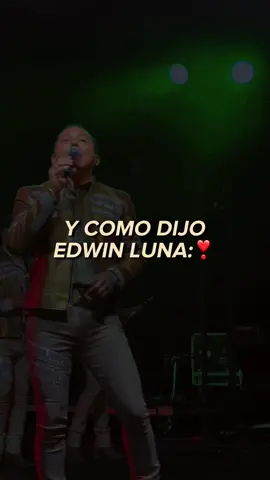 Eres más que perfecta en todos los sentidos🖤🙌🏻                                               #edwinluna #brochedeoro #latrakalosademonterrey #rolitaschidas #fypシ゚viral #viejaescuela #paratii #concerts #videos 