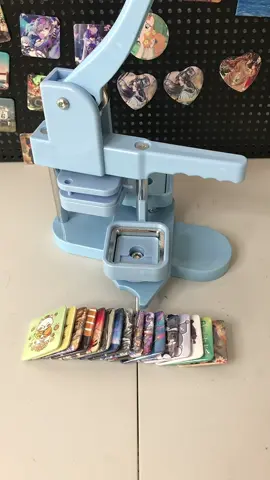 The refrigerator magnet making machine that has become a huge hit all over the world! #fyp #foryour #viraltiktok #buttonmachine #tiktokshopblackfriday #magnetmakermachine #making #DIY #badgemachine #tiktokshopholidayhaul #machine #factoryprice #printingbusiness #dcbadge 