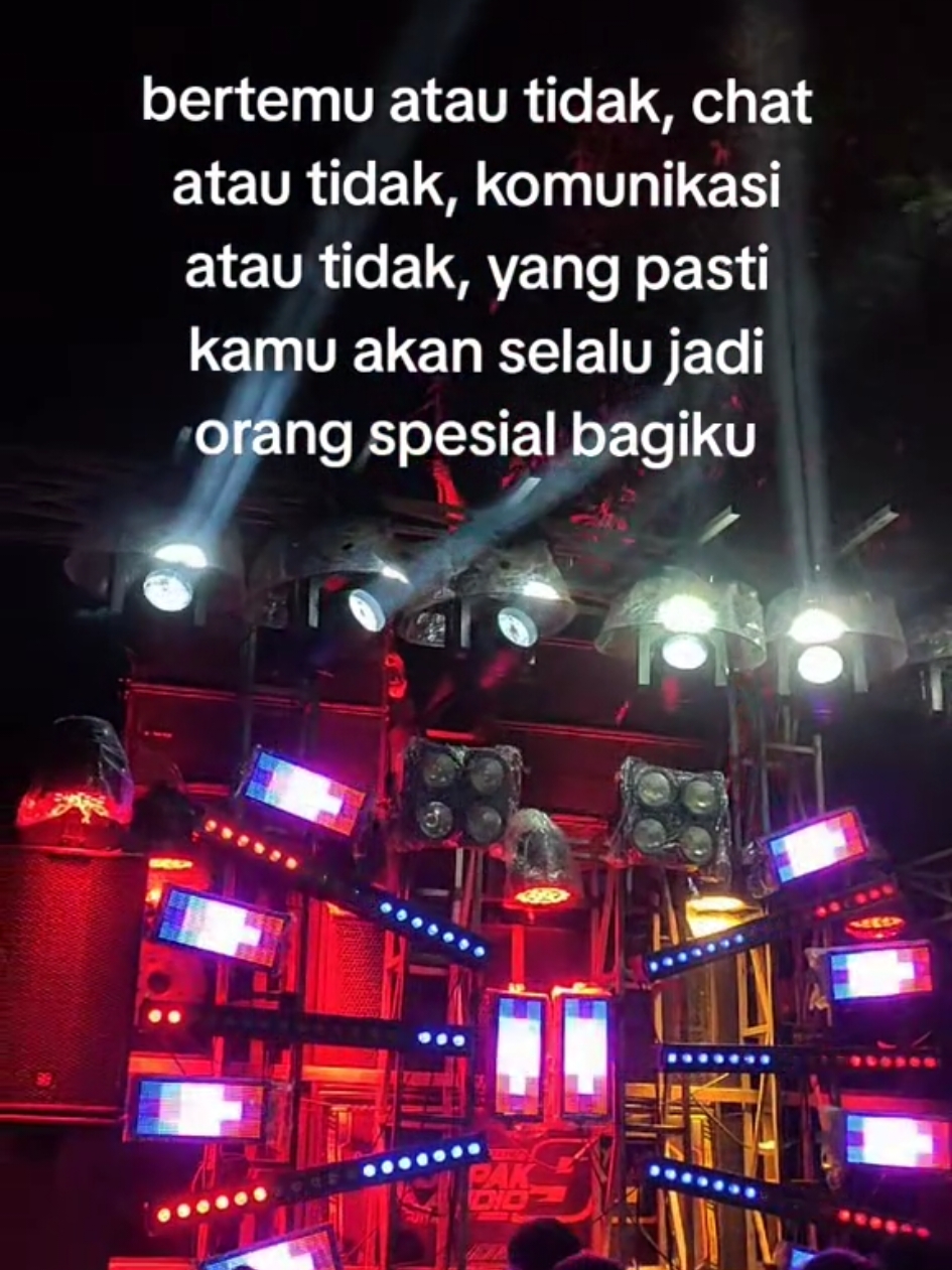 jaga kesehatan nggeh cah ayuu😊😊 #kompakaudio #karnaval #kebonduren_ponggok #soundhoregjawatimur #sadstory 