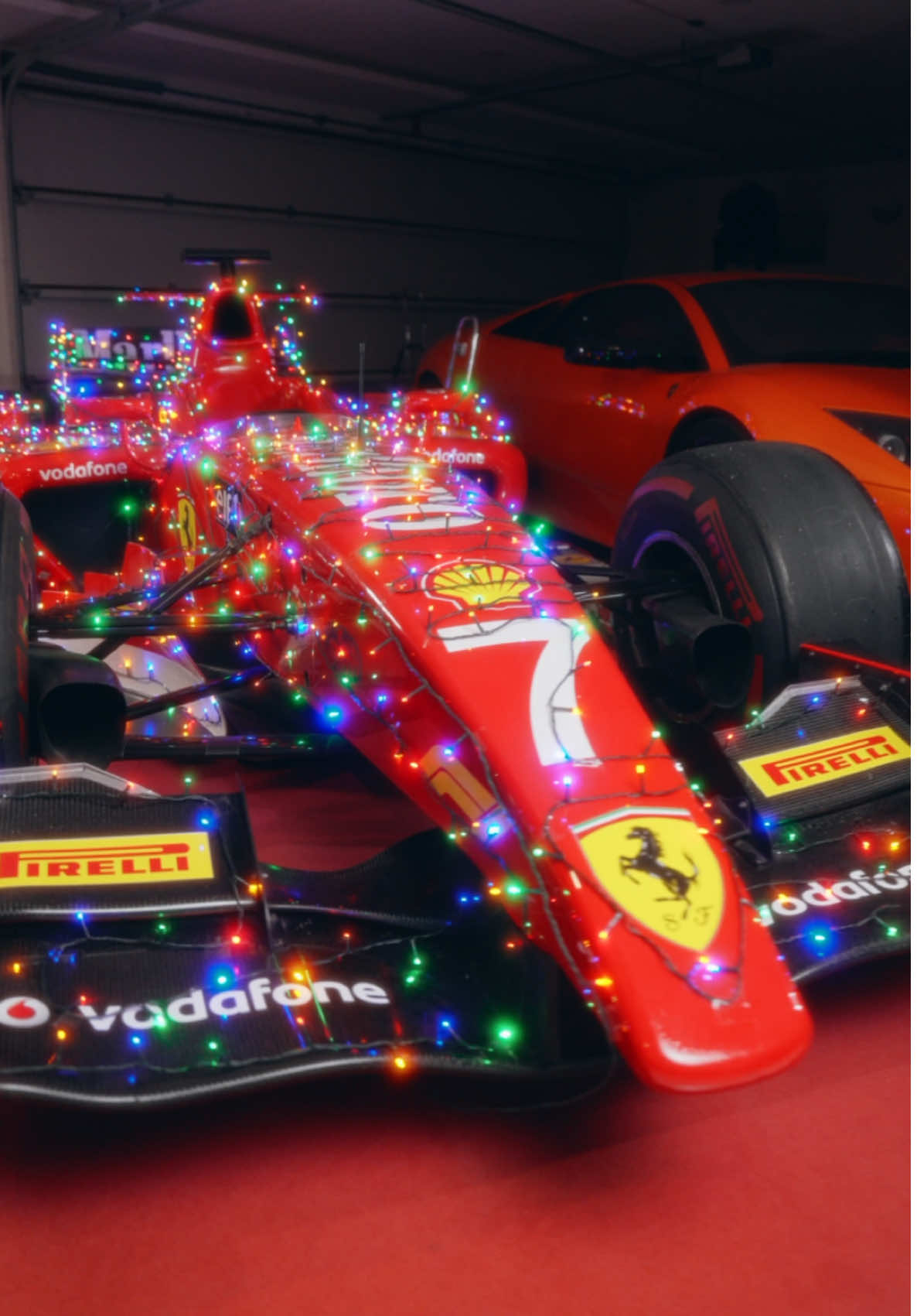 First Ever Formula 1 car with Christmas lights 😎