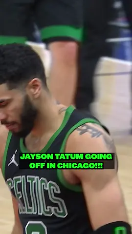 It's the Jayson Tatum show in Chicago 📸