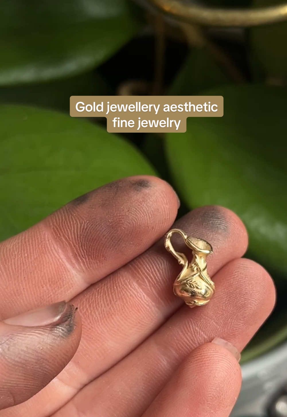 If you want unique fine jewelry- i got you - small batch made gold jewelry - fine jewellery thats perfect for jewelry heirlooms - gold jewelry for your world #goldjewelryaesthetic #jewelrytok #jewellerytok #uniquejewelry #goldjewellery #goldjewelry #finejewellery #jewelrytiktok 