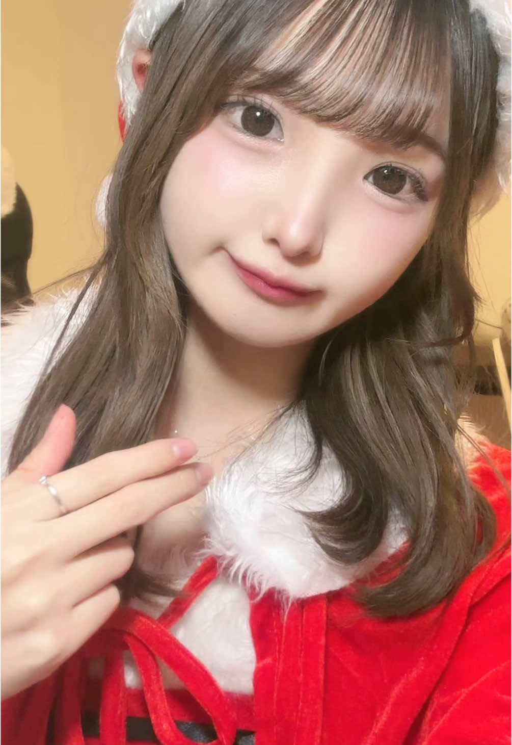 クリスマスみんなは何して過ごすの〜？🎅🏻🎄.*#おすすめ #クリスマス #サンタコス #fypシ 