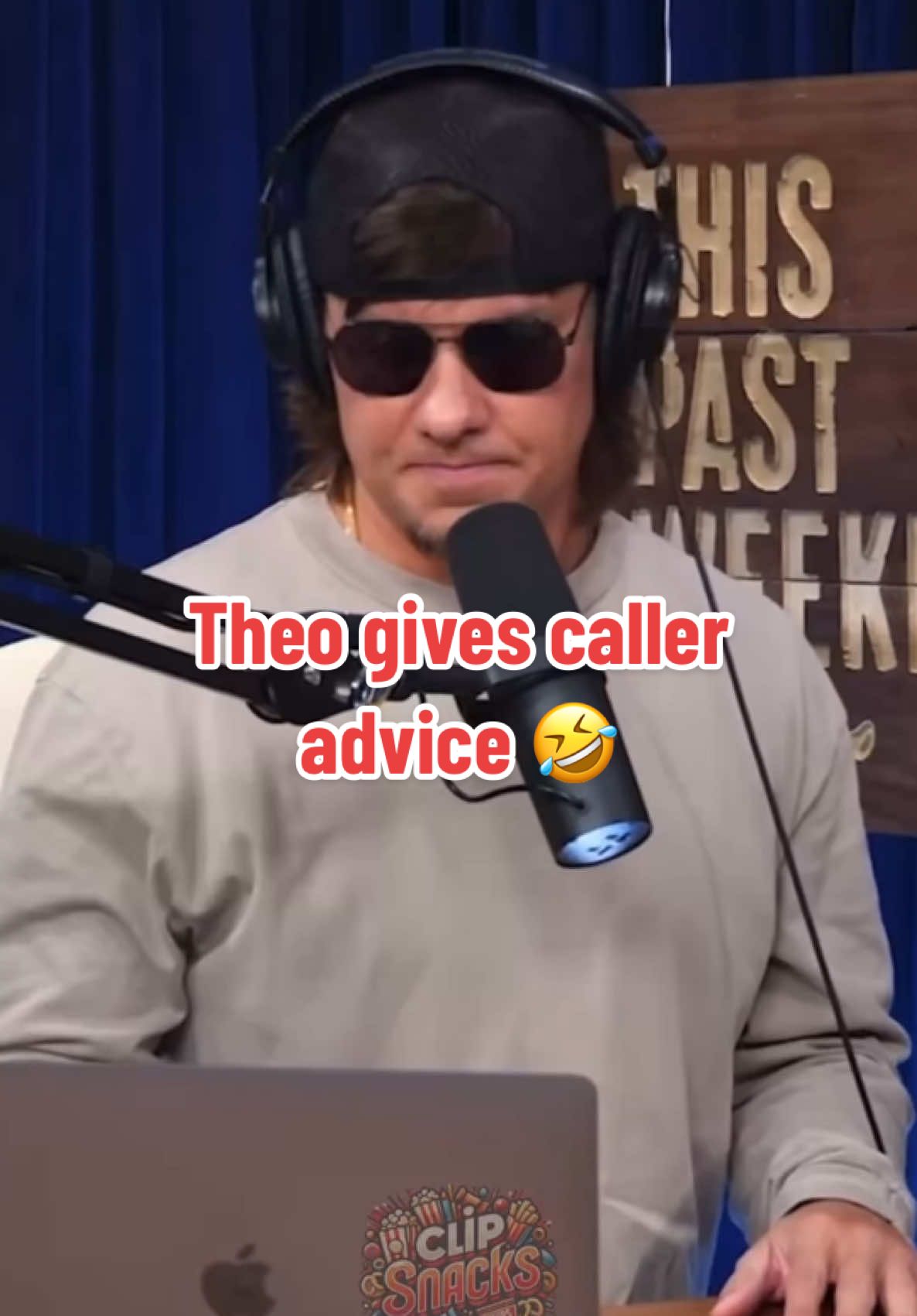 Where does Theo come up with this stuff 🤣🤣 Comedian: Theo Von  Podcast: This Past Weekend w/ Theo Von Episode 458 #theovon #comdey #theovonmoments #funnypodcast #podcastclips #thispastweekend 
