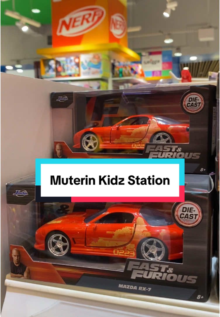 Melihat lihat Kidz Station #hotwheels #diecastcollection #JelajahLiburan #hotwheelsindonesia #hotwheelscollector #huntinghotwheels #hotwheelscollections #toysforkids #hotwheelscollections #jajanhotwheels #unboxinghotwheels #hotwheelsfastandfurious #kidzstation 