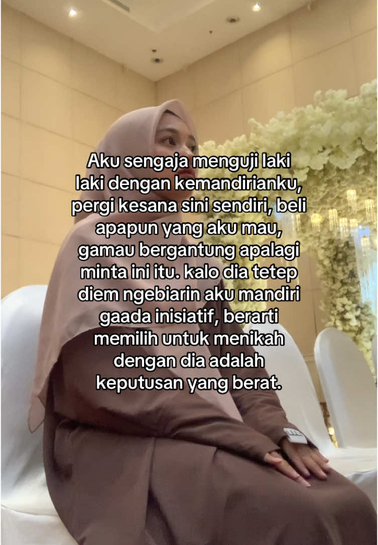 beberapa orang melihatku mandiri dan kuat, tp sesekali lihatlah aku sebagai sosok yg rapuh dan butuh dirangkul🥺🥺 #independentwoman #storygalau #masukberanda #galaubrutal 