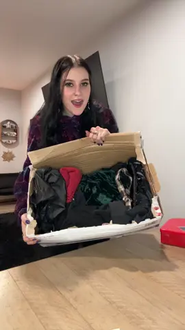 I was sent thrifty clothes from Norway!! 🫢😍 @Ina Edvardsen✨🌒 you literally did so good. The next video is the try on haul