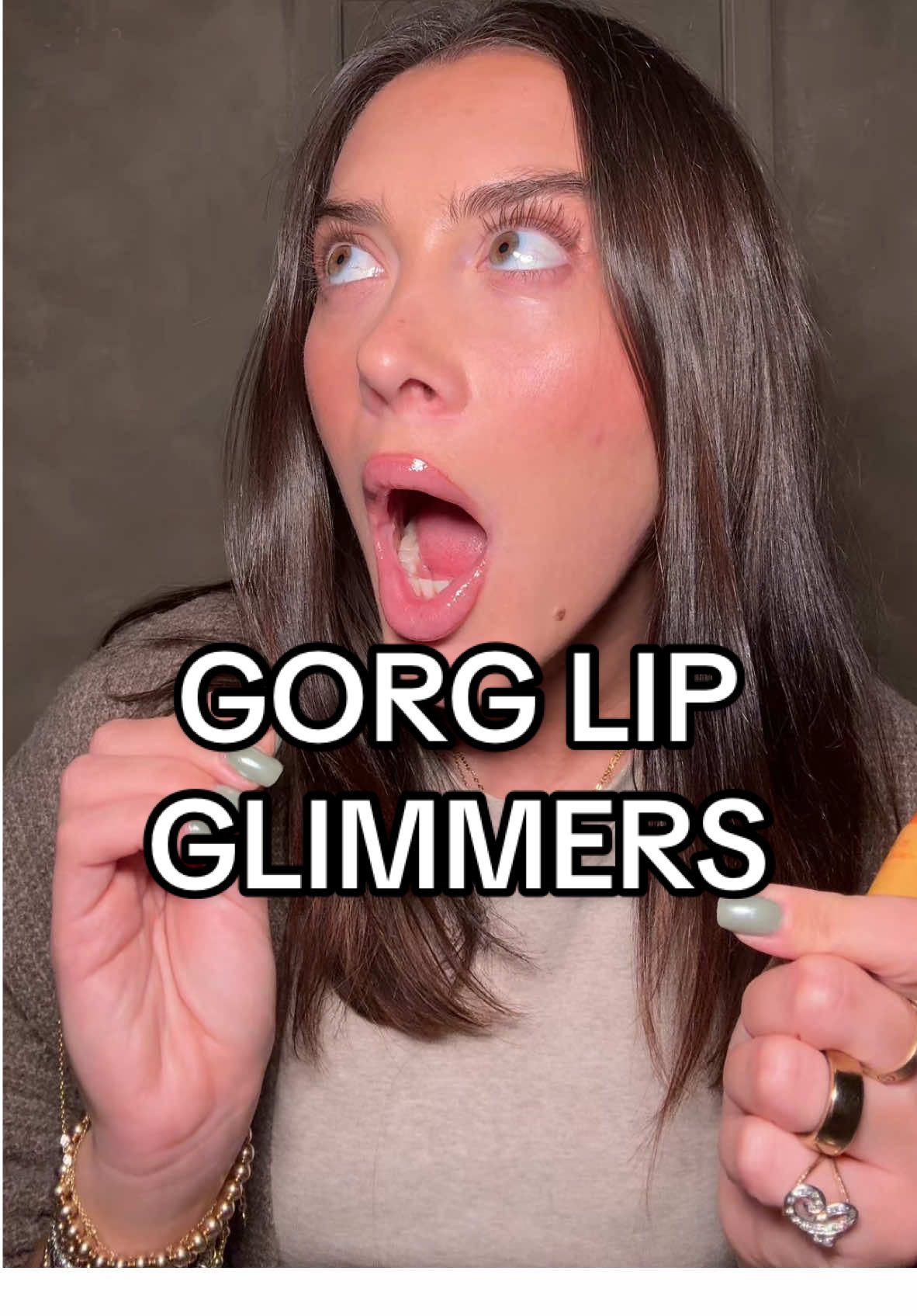 screaming crying throwing up @Olehenriksen these are ICONIC!!!!!! #glimmers #glimmer #olehenriksen #shimmer #lip #lippeptidebalm #tint #sheer #nude 