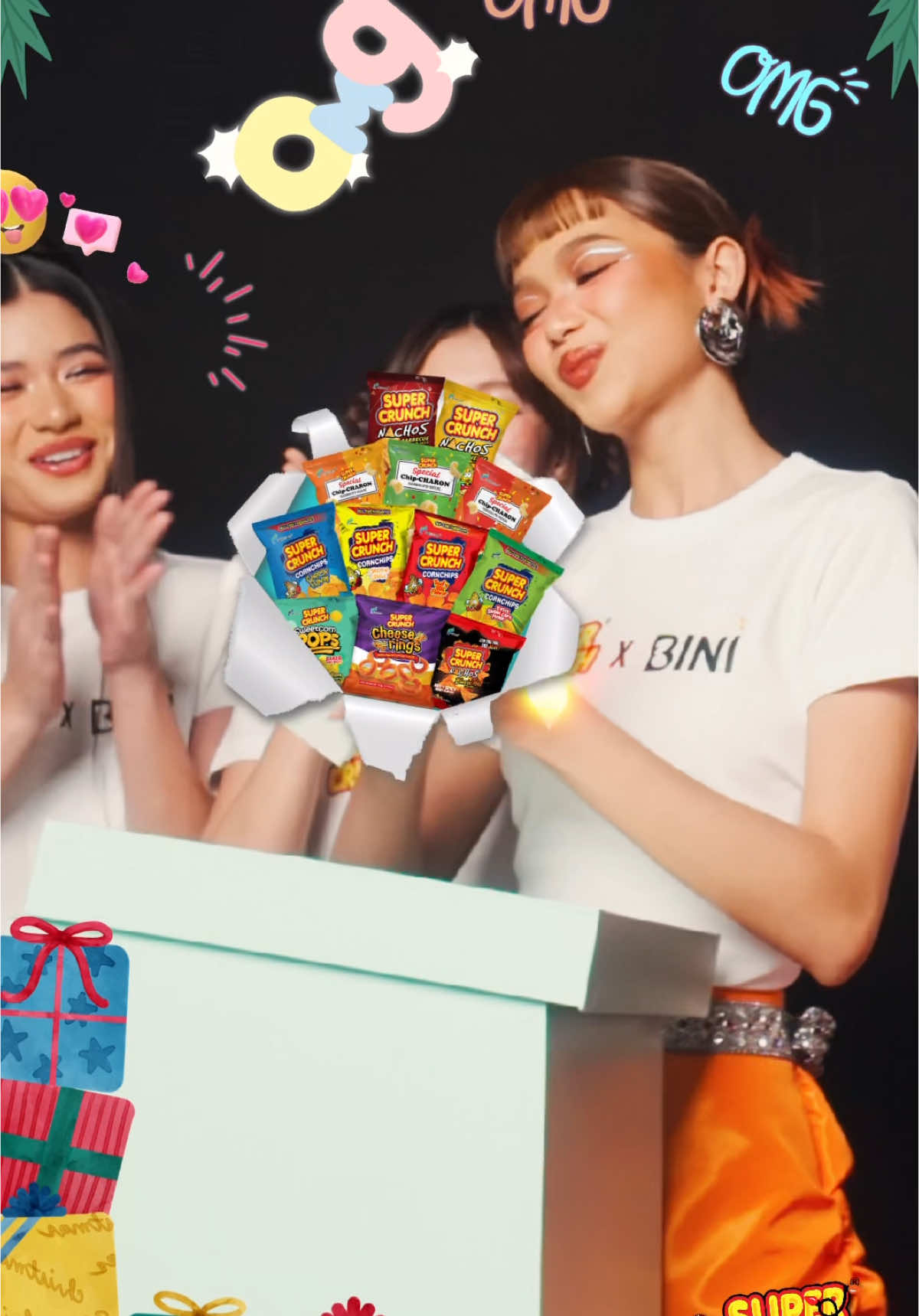 Syempre may matatanggap din na #SuperCrunchPamasko ang best girls natin 👀🎁 Sino kayang may #Snackakabaliw na reactions? Watch this! #BINIxSuperCrunch #SnackakabaliwChristmas2024