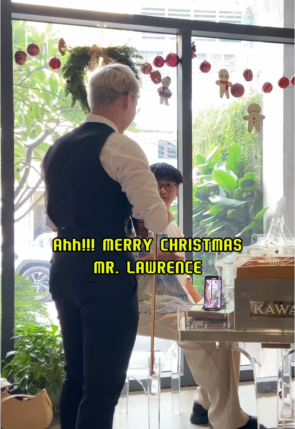 BẤT NGỜ vì sự kết hợp ngẫu hứng giữa Piano và Violin @Trí An với tác phẩm MERRY CHRISTMAS MR. LAWRENCE... #merrychristmasmrlawrence #chulampianoman #trianviolinist #pianopublic #xuhuong #tiktokgiaitri #piano #pianocover #nhachaymoingay #longervideos #fyp 